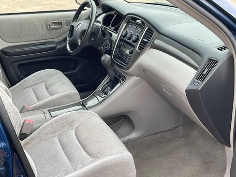 Used 2003 Toyota Highlander 4WD V6 image 14