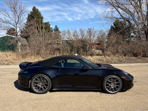 Used 2022 Porsche 911 Carrera S image 18