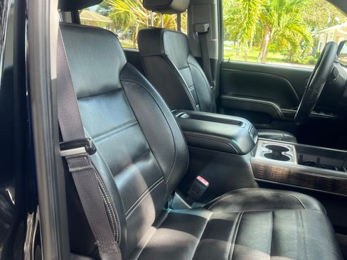 Used 2014 GMC Sierra 1500 Denali w/ Driver Alert Package image 15