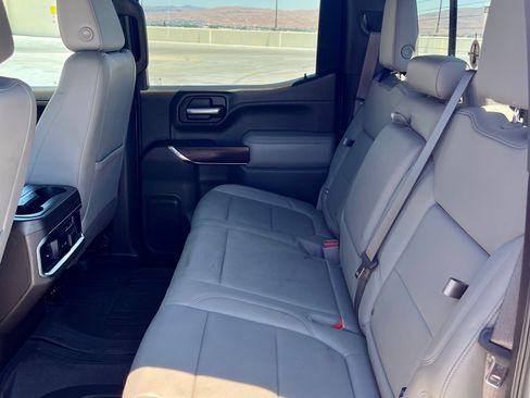 Used 2020 GMC Sierra 1500 SLT w/ SLT Premium Plus Package AWD/4WD image 11