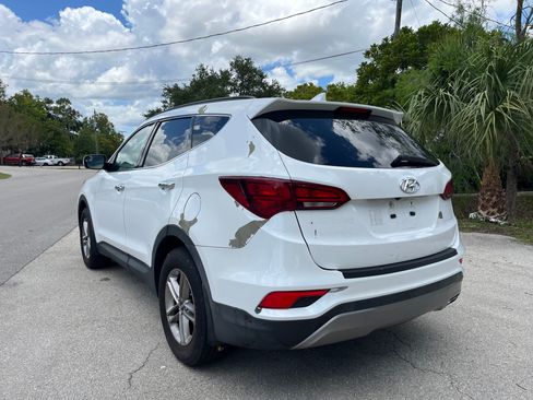 Used 2017 Hyundai Santa Fe Sport FWD image 5
