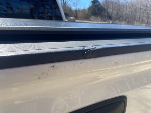 Used 2015 Chevrolet Silverado 2500 High Country w/ Duramax Plus Package image 8