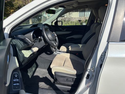 Used 2019 Subaru Ascent Limited image 11