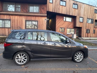 Used 2015 MAZDA MAZDA5 Touring