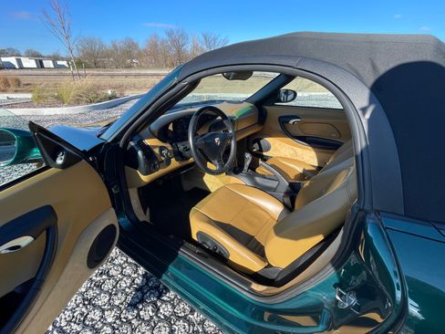 Used 2001 Porsche Boxster image 5