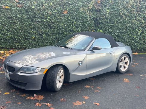 Used 2007 BMW Z4 3.0i image 1