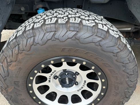 Used 2014 Toyota Tundra SR5 RWD image 6