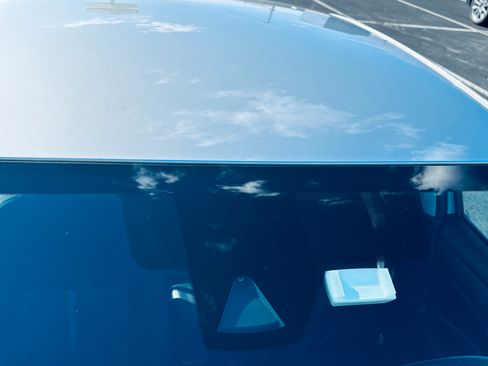 Used 2024 Nissan Versa SR w/ Trunk Package image 6