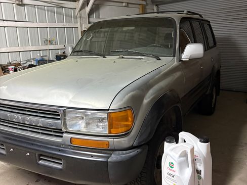 Used 1992 Toyota Land Cruiser image 16