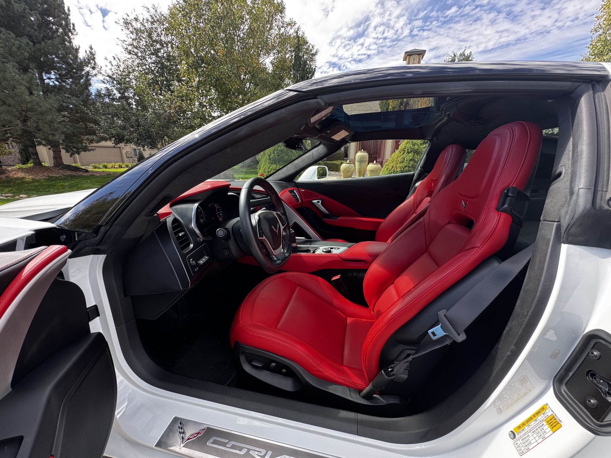 Used 2016 Chevrolet Corvette Stingray Coupe w/ 3LT Preferred Equipment Group RWD image 5