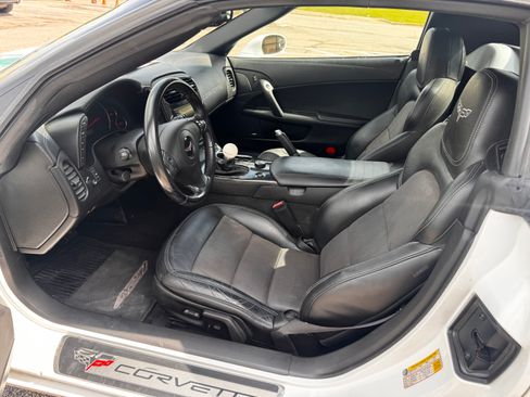 Used 2013 Chevrolet Corvette 427 w/ 1SC Preferred Equipment Group RWD image 10