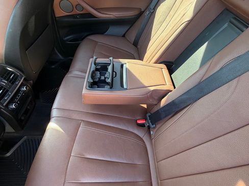 Used 2017 BMW X5 xDrive40e AWD/4WD image 23