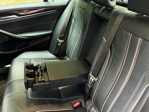 Used 2018 BMW 530e image 19