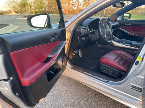 Used 2015 Lexus IS 250 w/ F-Sport Package image 12