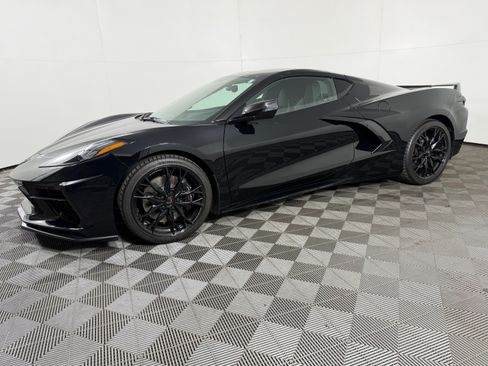 Used 2023 Chevrolet Corvette Stingray Premium Cpe w/ Z51 Performance Package RWD image 6