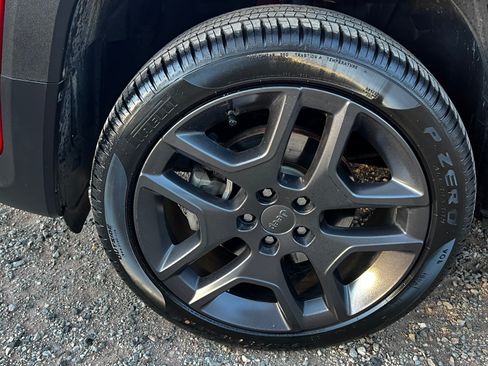 Used 2020 Jeep Renegade Altitude image 19