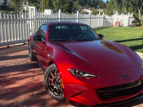 Used 2024 MAZDA MX-5 Miata RF Club w/ Weather Package image 8