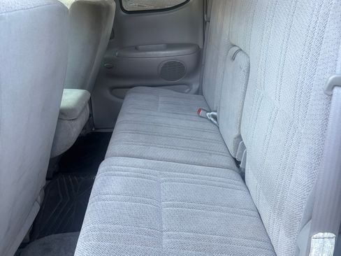 Used 2000 Toyota Tundra SR5 image 17