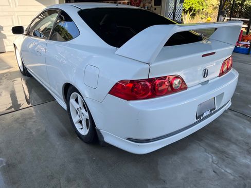 Used 2006 Acura RSX image 2