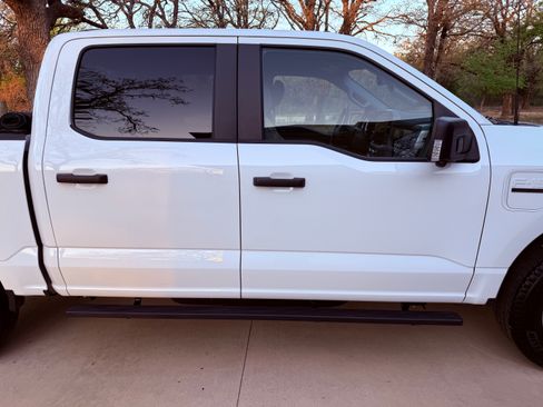 Used 2022 Ford F150 Lightning Pro w/ Tow Technology Package image 13