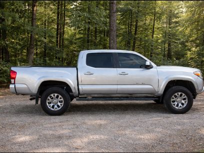 Used 2017 Toyota Tacoma SR5