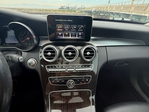 Used 2017 Mercedes-Benz C 300 4MATIC Sedan image 12