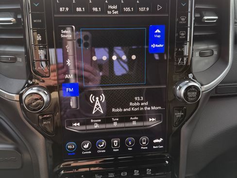 Used 2021 RAM 3500 Laramie image 17