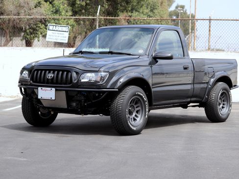 Used 2001 Toyota Tacoma 2WD Regular Cab image 9