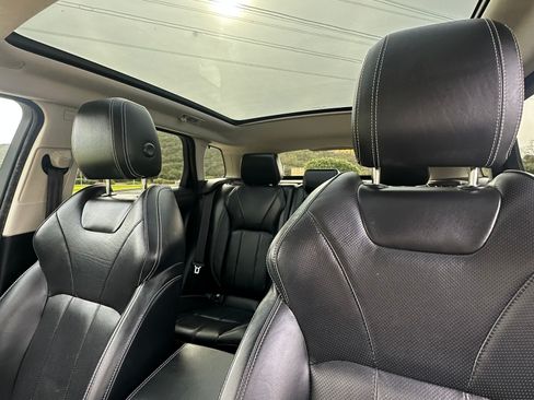 Used 2016 Land Rover Range Rover Evoque HSE image 19