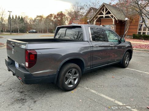 Used 2022 Honda Ridgeline RTL-E image 8