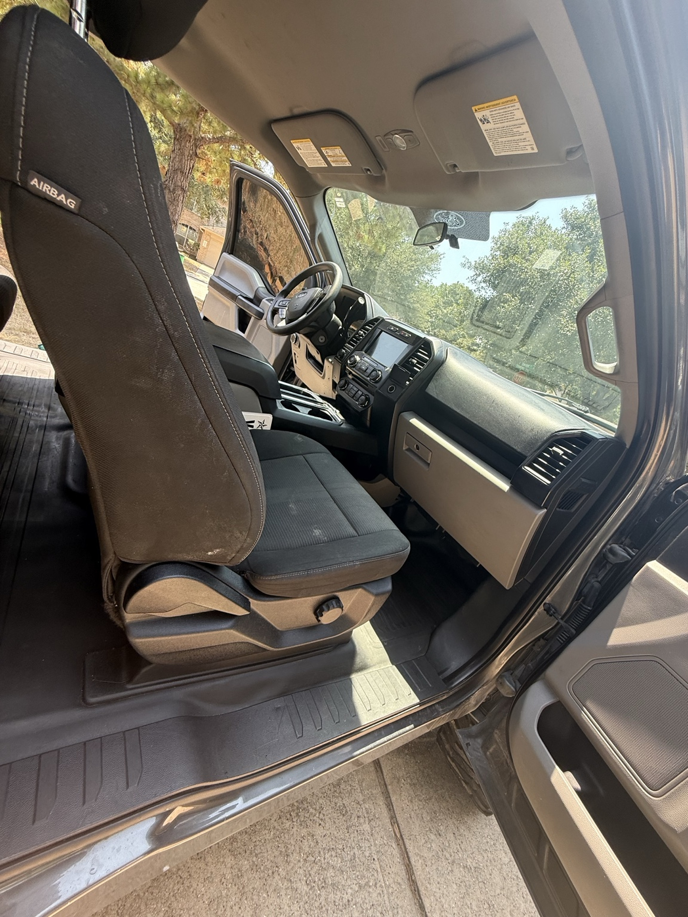 Used 2017 Ford F150 XL w/ Equipment Group 101A Mid RWD image 21
