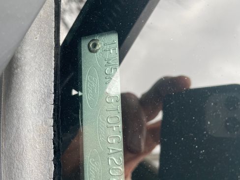 Used 2015 Ford Explorer Sport w/ Equipment Group 401A image 10