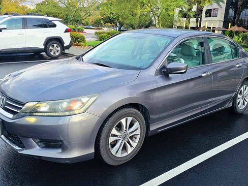 Used 2014 Honda Accord LX image 1