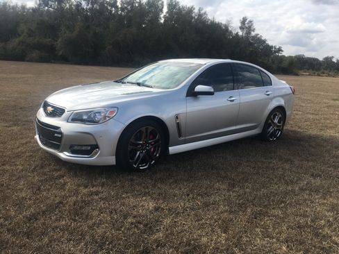 Used 2016 Chevrolet SS RWD image 1