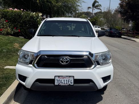 Used 2015 Toyota Tacoma 2WD Access Cab w/ SR5 Package image 5