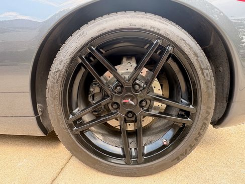 Used 2010 Chevrolet Corvette Coupe w/ 1LT RWD image 14