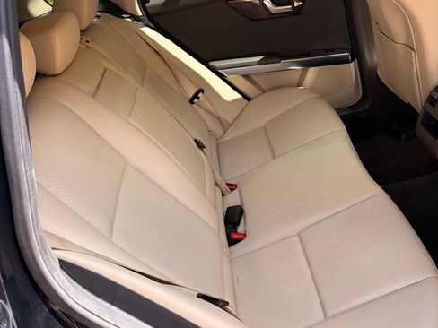 Used 2013 Mercedes-Benz GLK 350 2WD image 9