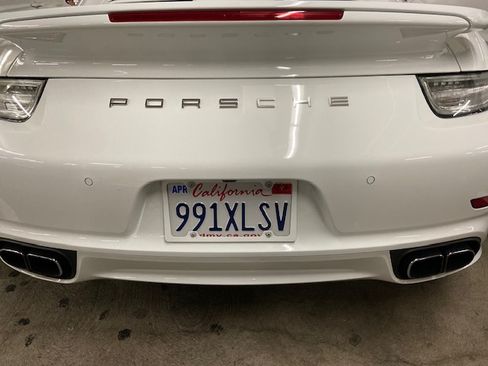 Used 2015 Porsche 911 4 Coupe image 8