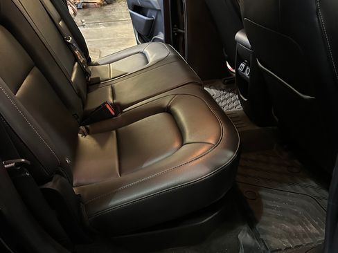 Used 2017 Chevrolet Colorado ZR2 image 19