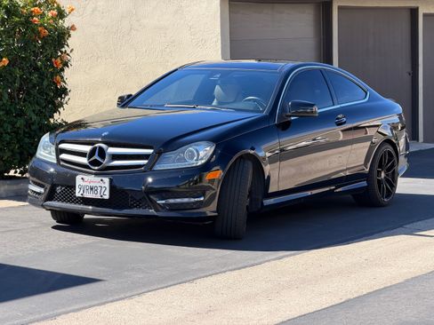 Used 2012 Mercedes-Benz C 350 Coupe image 1