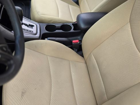 Used 2013 Hyundai Elantra GLS image 14