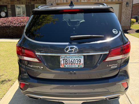 Used 2019 Hyundai Santa Fe XL FWD image 9