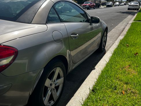 Used 2006 Mercedes-Benz SLK 280 image 4