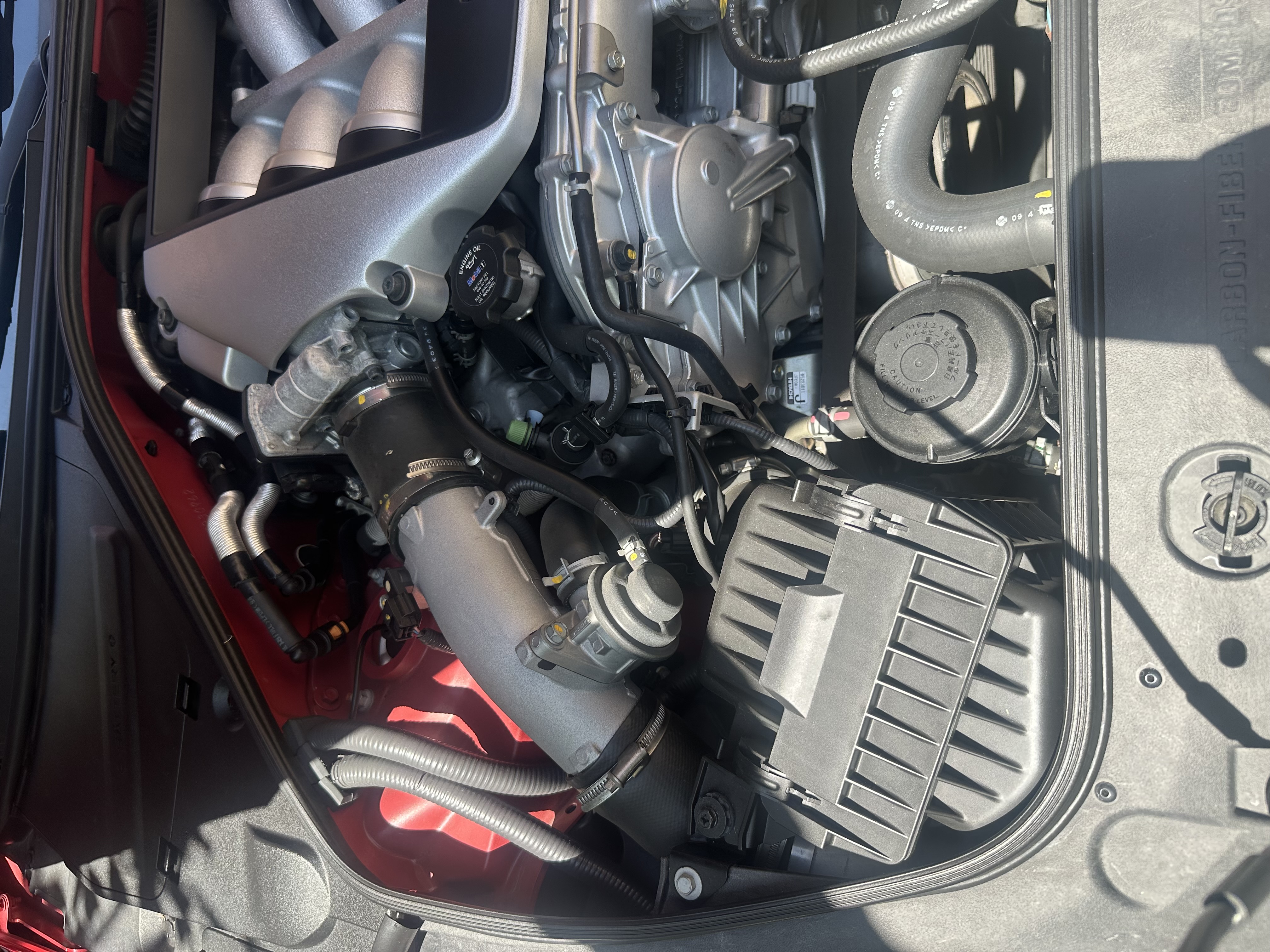 Used 2010 Nissan GT-R Premium AWD/4WD image 8