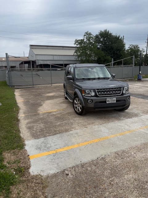 Used 2015 Land Rover LR4 HSE AWD/4WD image 5
