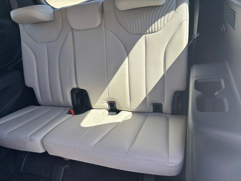 Used 2023 Hyundai Palisade Calligraphy FWD image 10