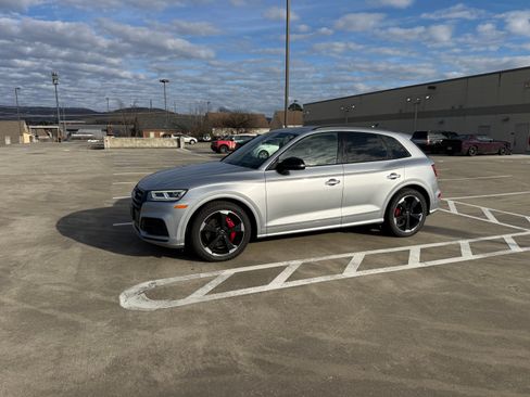 Used 2019 Audi SQ5 Prestige image 15