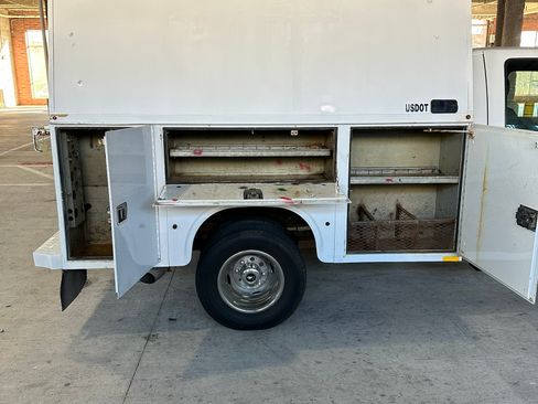 Used 2013 Ford F350 XL w/ PWR Equipment Group image 27