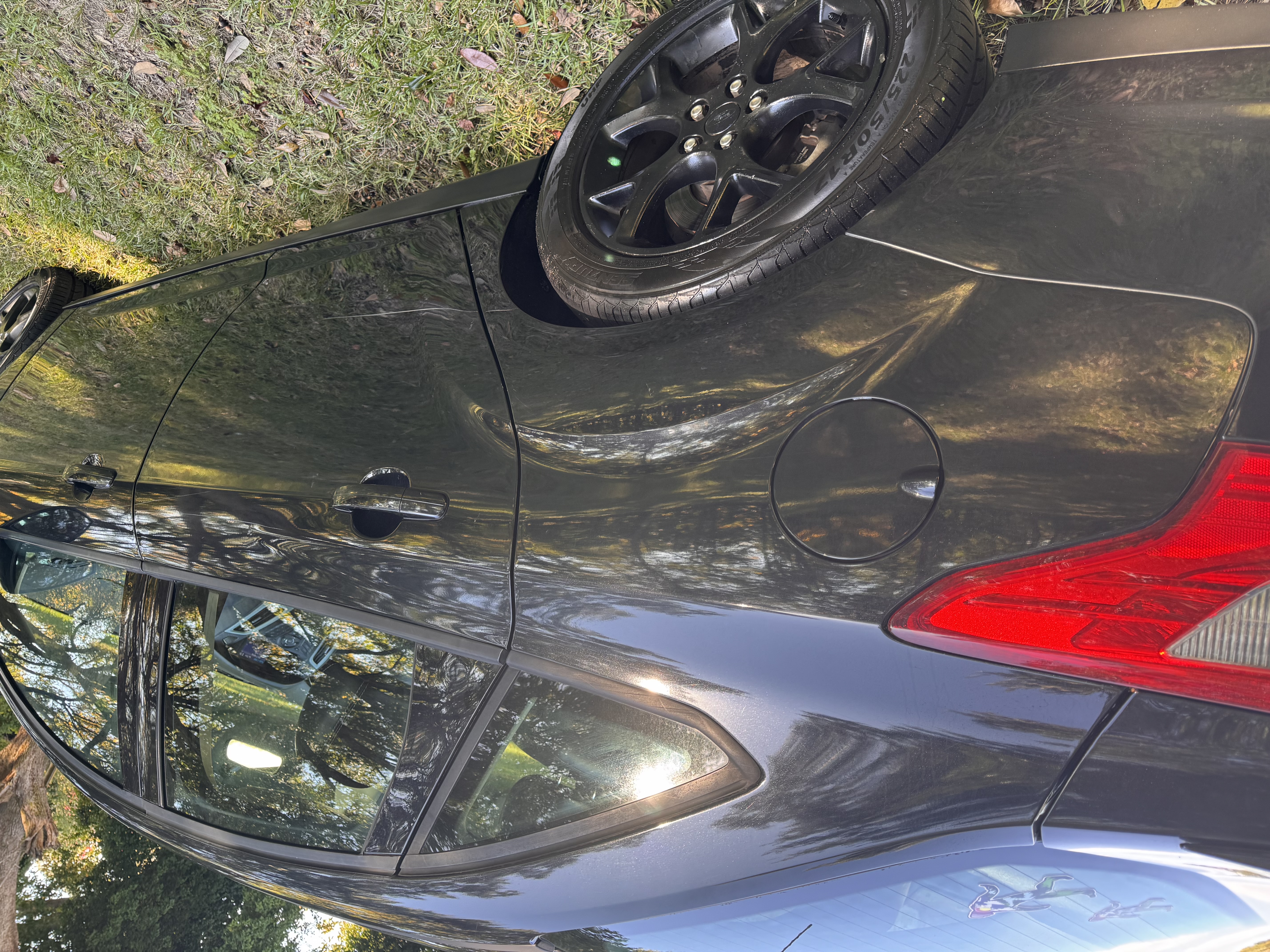 Used 2014 Ford Focus SE w/ Equipment Group 201A FWD image 11