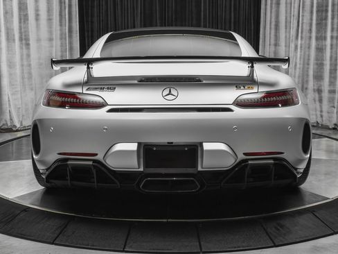 Used 2020 Mercedes-Benz AMG GT R image 16